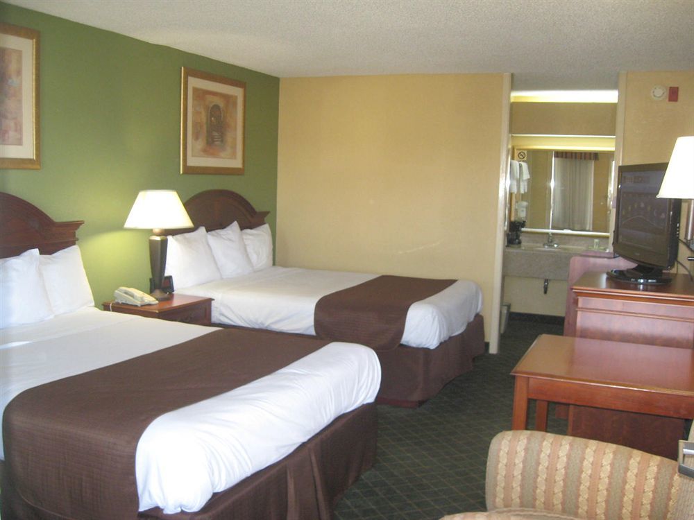 Super 8 By Wyndham Macon West Exterior foto